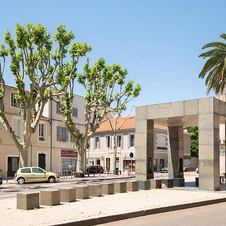Domus Titus Spacieux T2 Proche De La Gare Nîmes Dış mekan fotoğraf